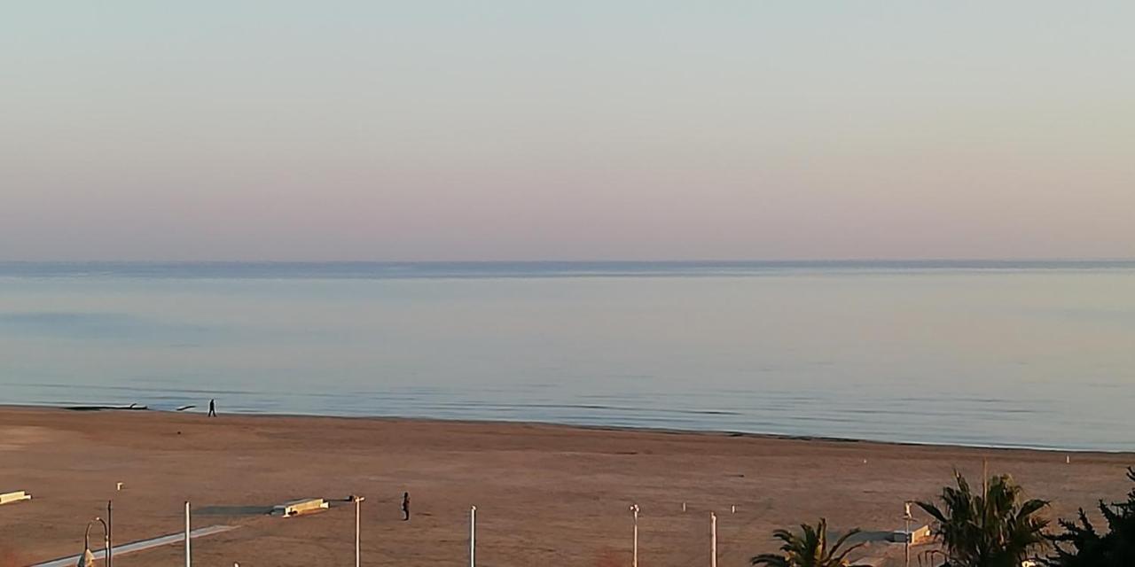 شقة Brezza Da Mare ريميني المظهر الخارجي الصورة