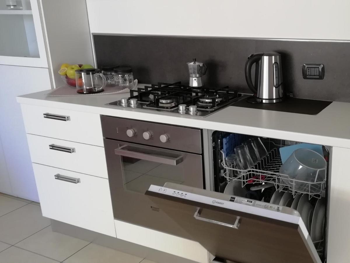 شقة Brezza Da Mare ريميني المظهر الخارجي الصورة